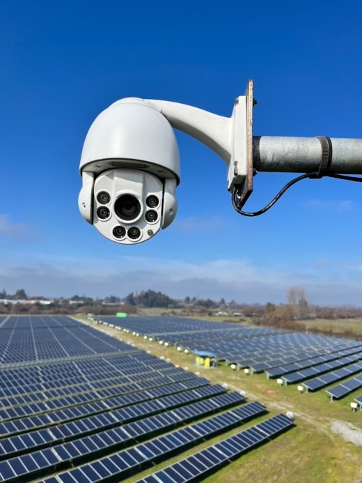 Sistema de vigilancia con cámara exterior